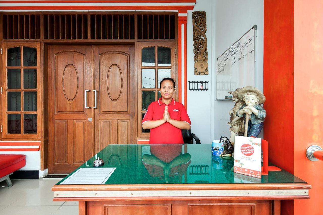 Oyo 1520 Hotel Kartini Tarutung Eksteriør billede